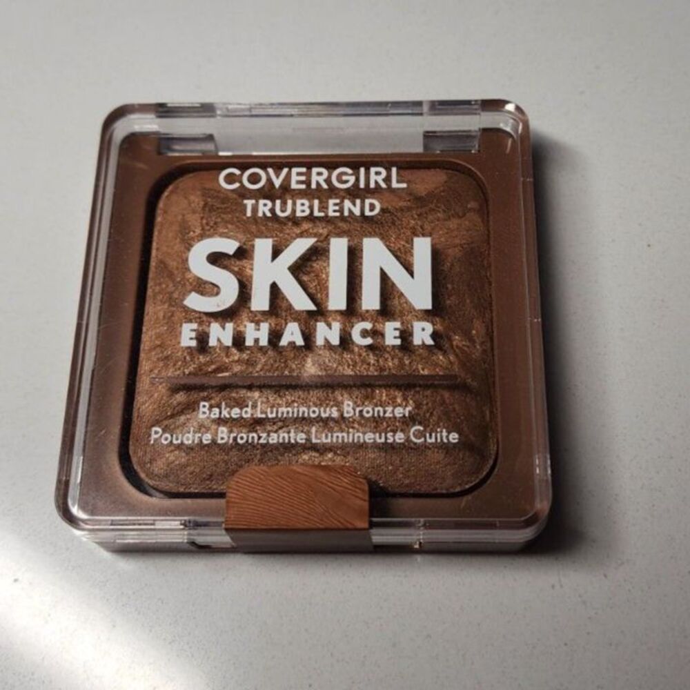 CoverGirl Skin Enhancer Bronzer in 320 Caramel Truffle